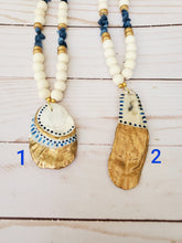 Load image into Gallery viewer, Shell Necklace

