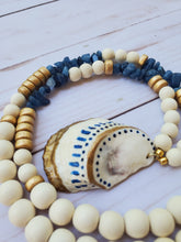 Load image into Gallery viewer, Shell Necklace
